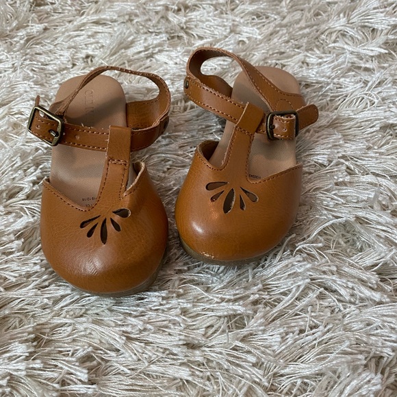 Old Navy Clogs - Picture 4 of 4